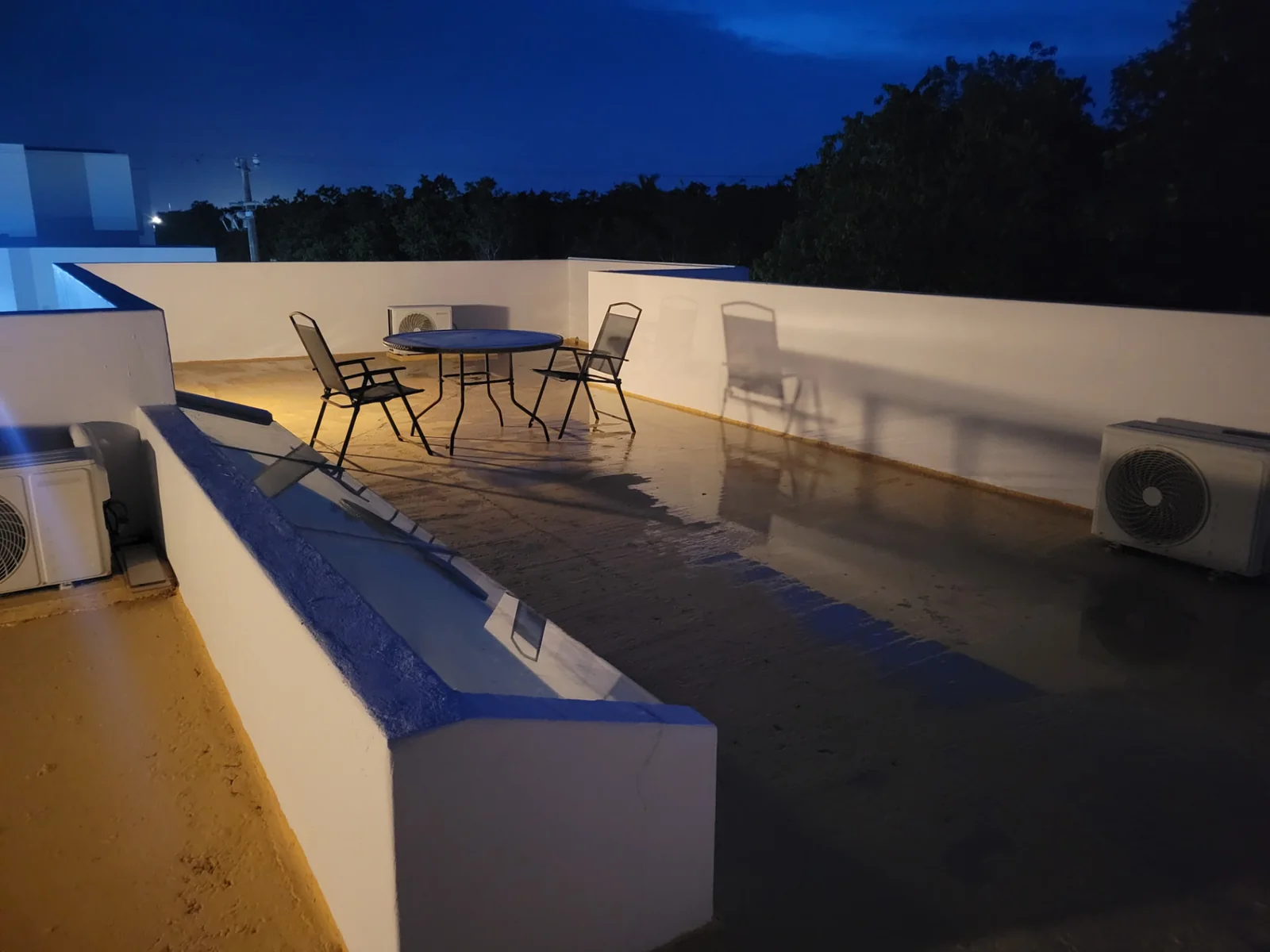 Wide view of Derk's rooftop in Cozumel before the planned solar panel and Starlink installation